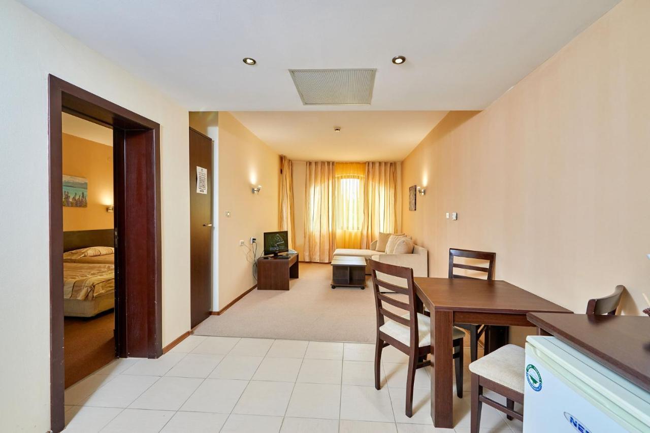 Casablanca Hotel Obzor Exterior photo